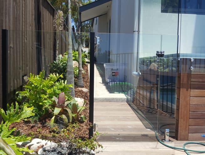 Glass Premium Pool Fencing Solutions in Mons 4556 75