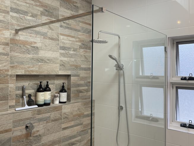 Glass Shower Screens Maroochy River, Valdora 4561 259