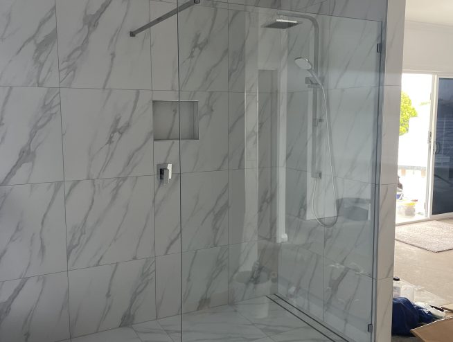 Glass Shower Screens Kunda Park, Mons 4556 307