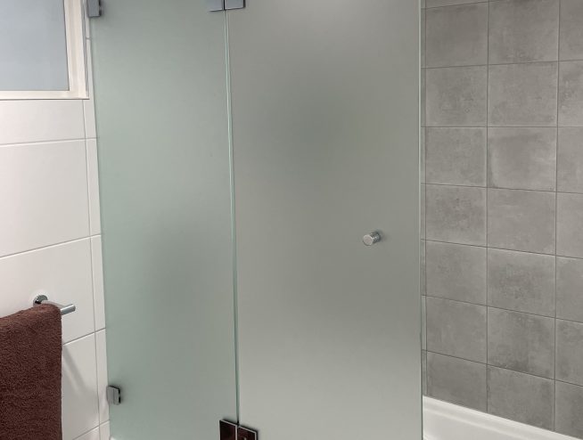 Premium Toughened Safety Glass Services in Verrierdale 363